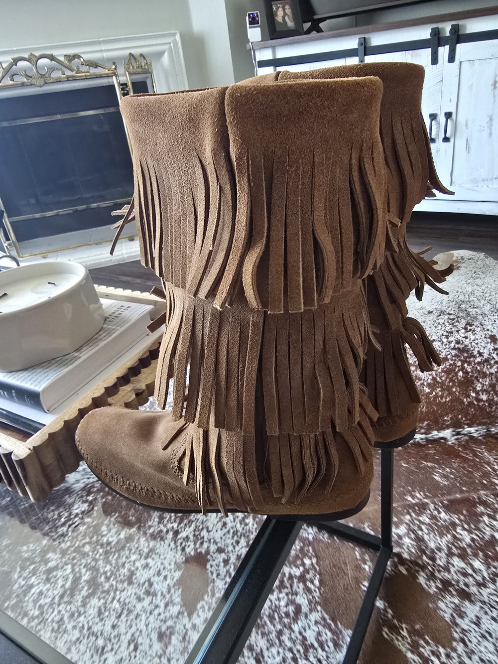 Minnetonka Brown Suede Fringe Moccasin Boots